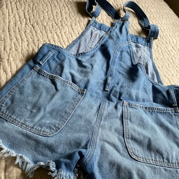 ABERCROMBIE & FITCH // denim shortalls - Picture 9 of 10
